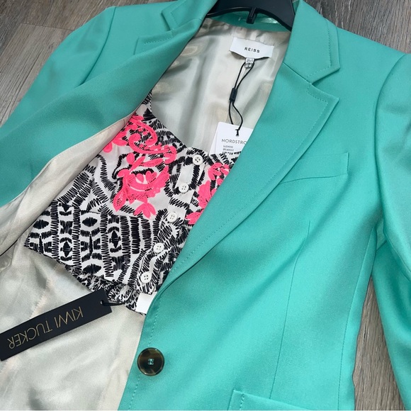 NWR LF Kiwi Tucker printed neon embroidered button down crop top - Picture 8 of 16